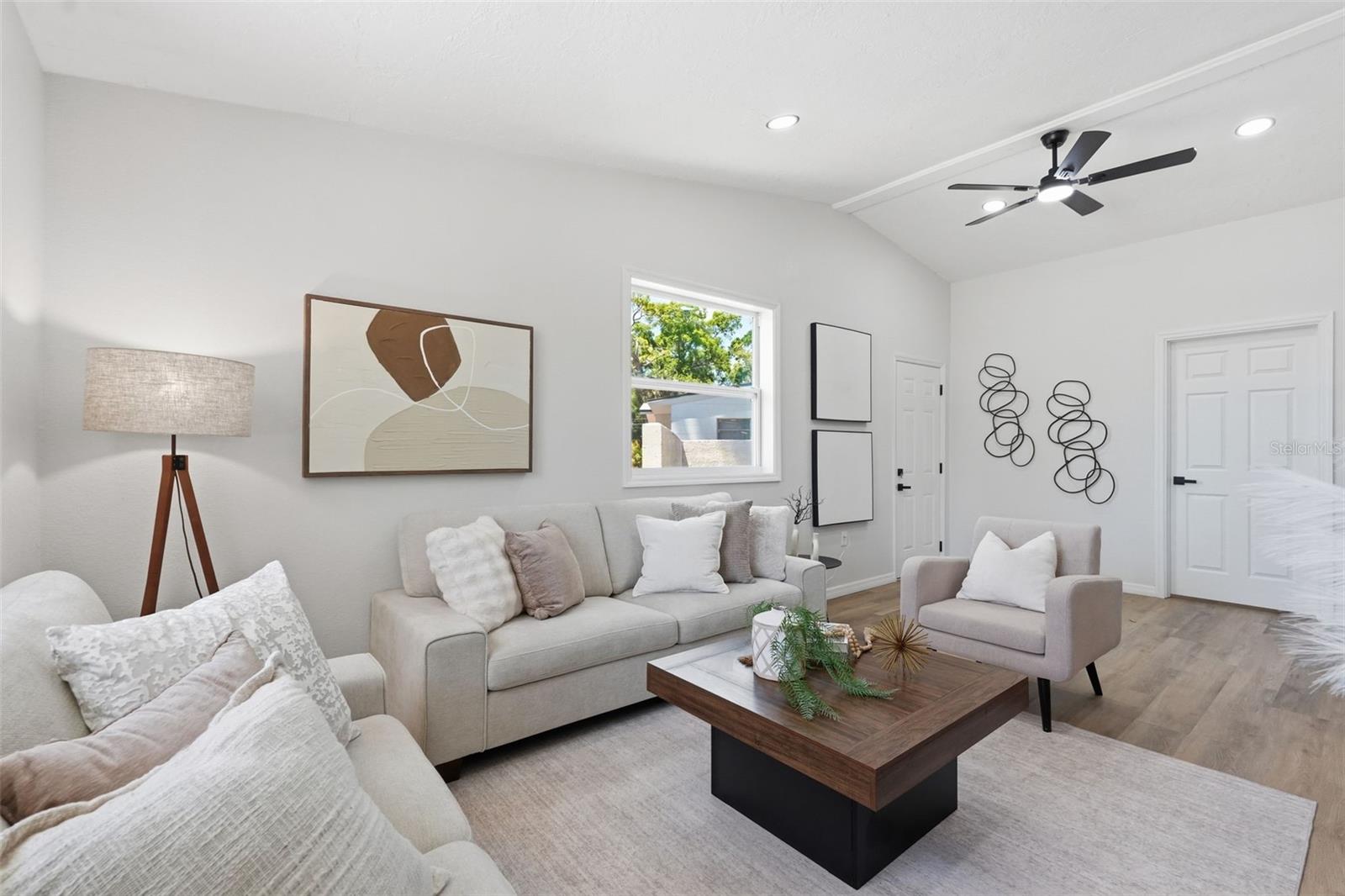 1601 STEVENSONS DR, CLEARWATER, FL, 33755