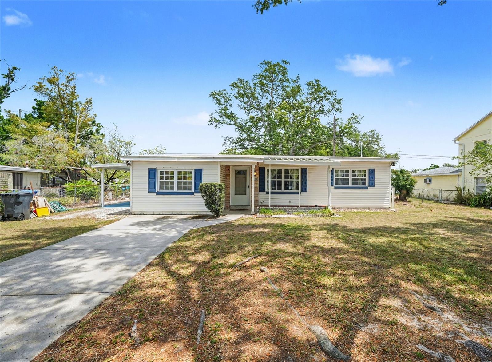 7815 N WOODLYNNE AVE, TAMPA, FL, 33614