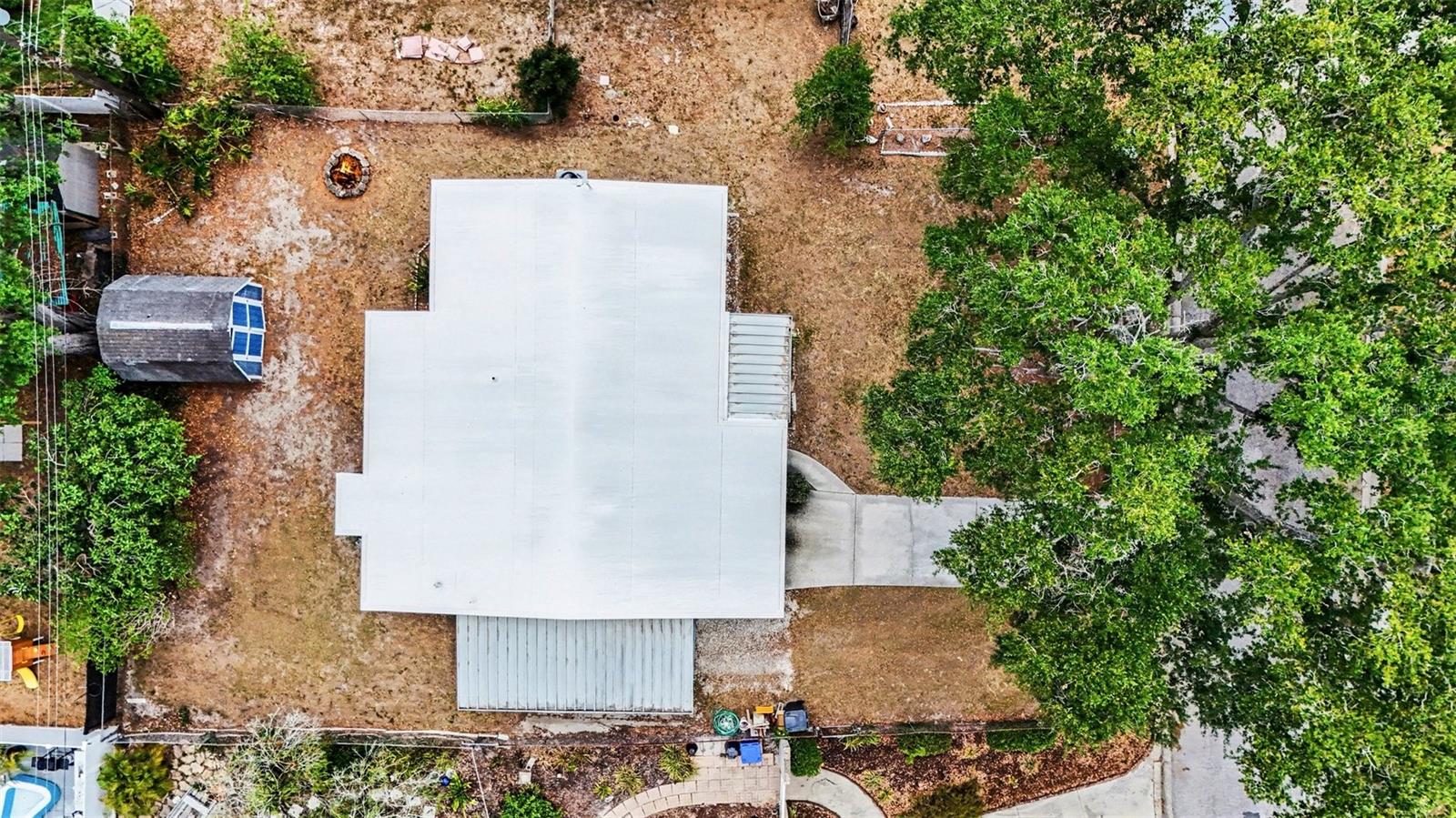 7815 N WOODLYNNE AVE, TAMPA, FL, 33614