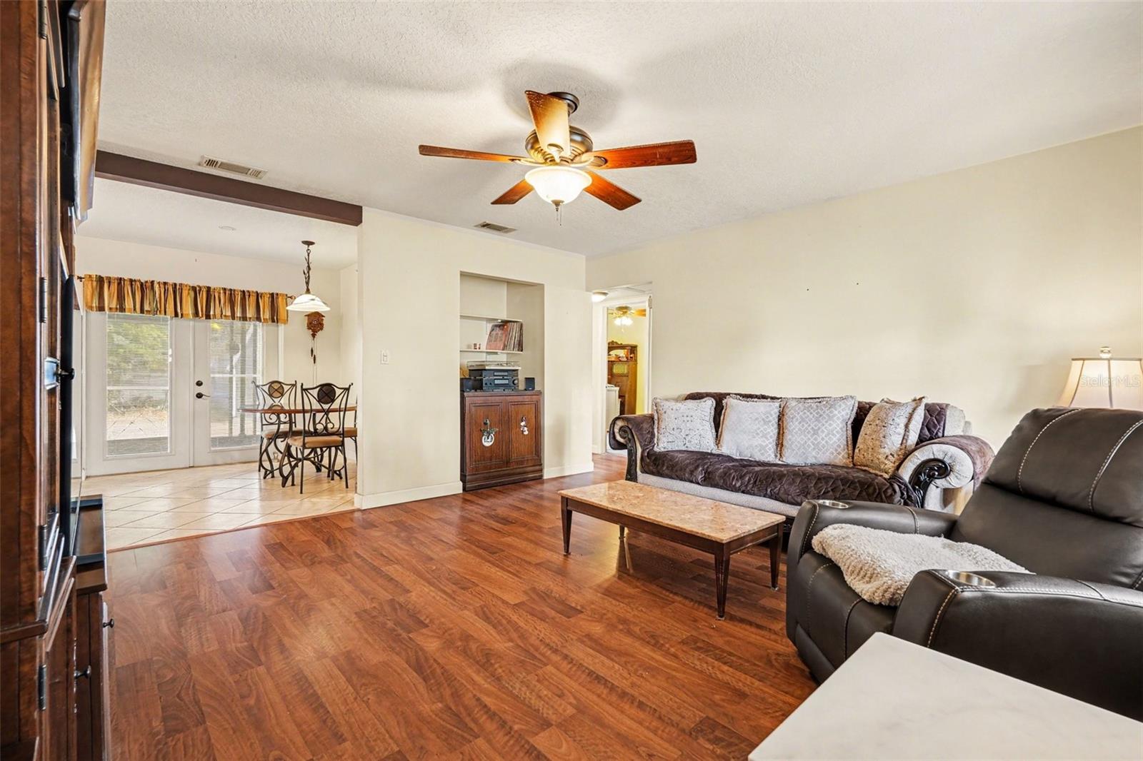 7815 N WOODLYNNE AVE, TAMPA, FL, 33614