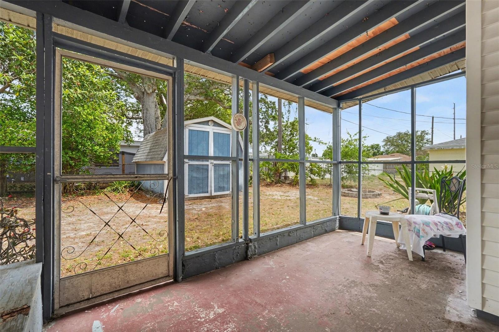 7815 N WOODLYNNE AVE, TAMPA, FL, 33614