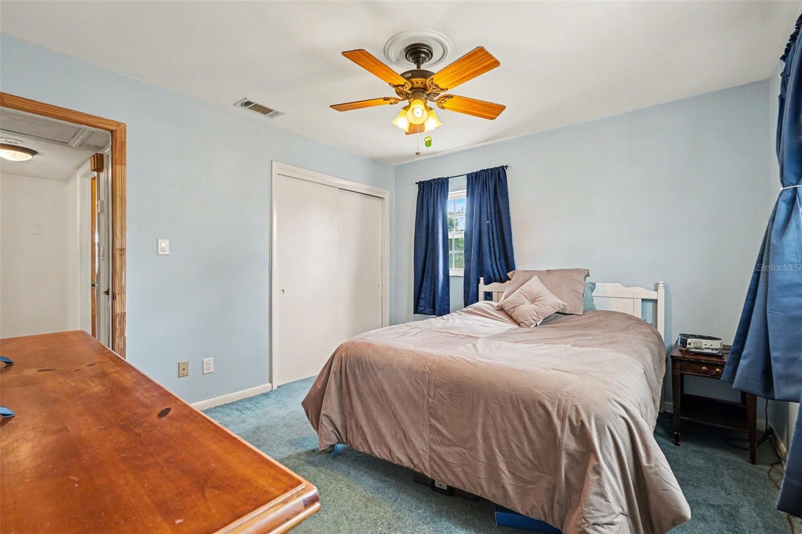 7815 N WOODLYNNE AVE, TAMPA, FL, 33614