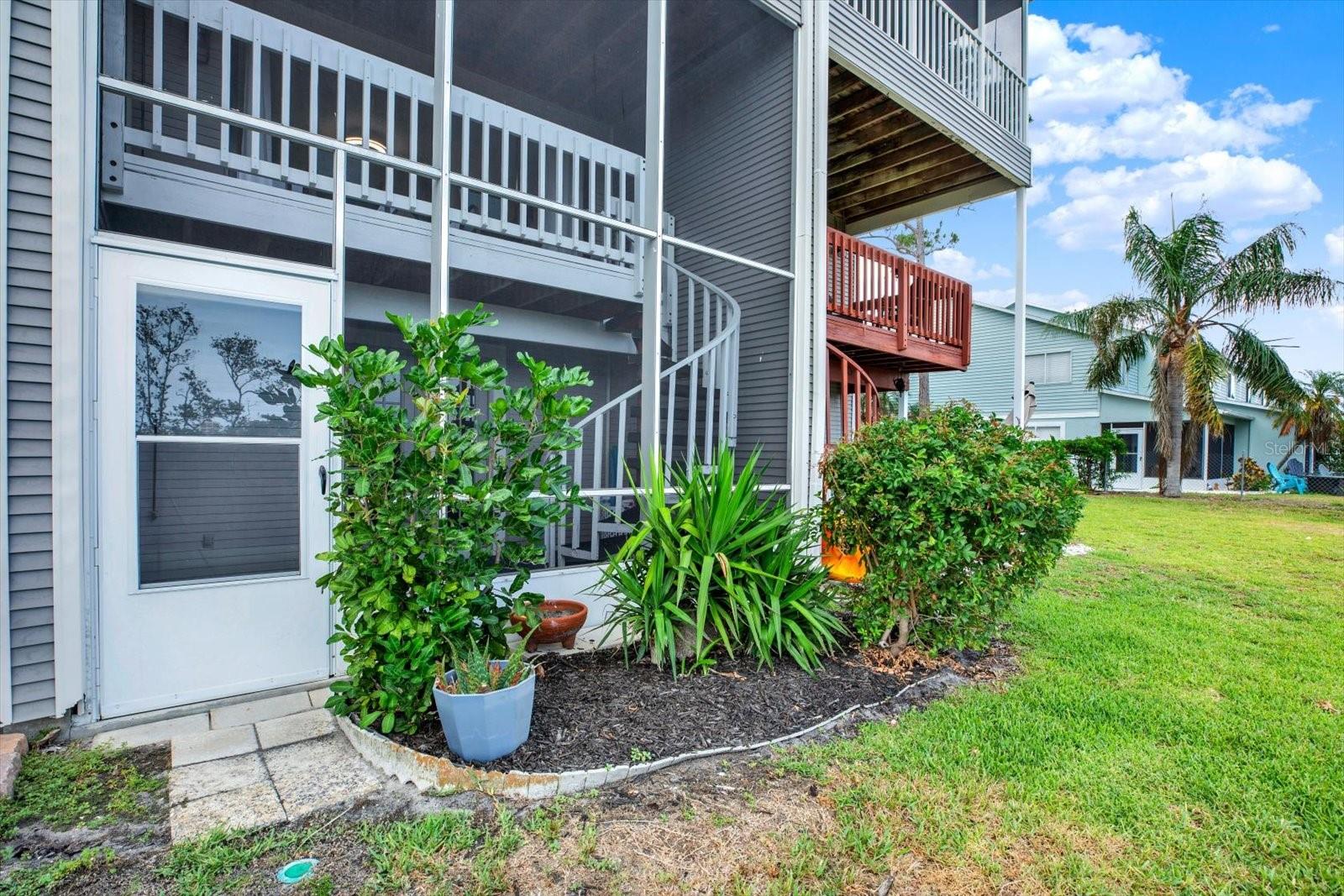 9472 TARA CAY CT #2, SEMINOLE, FL, 33776