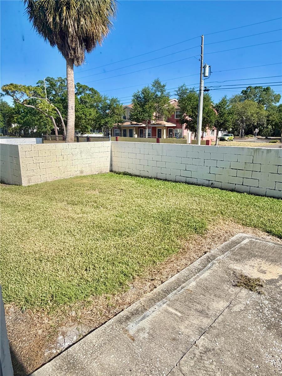 3386 39TH ST S #B, ST PETERSBURG, FL, 33711