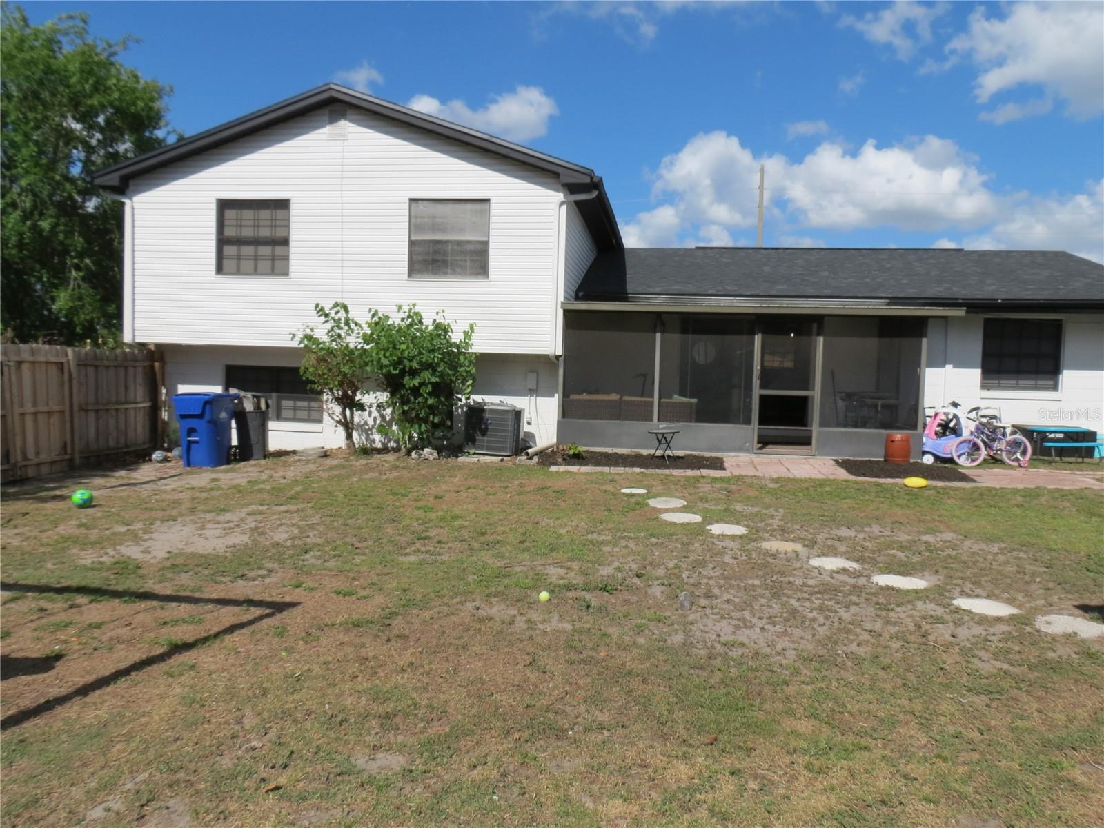 622 PALOMAS AVE, OCOEE, FL, 34761