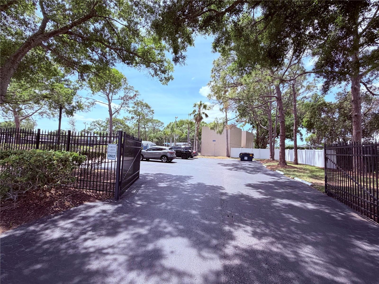 129 CAMPHOR CIR #F, OLDSMAR, FL, 34677