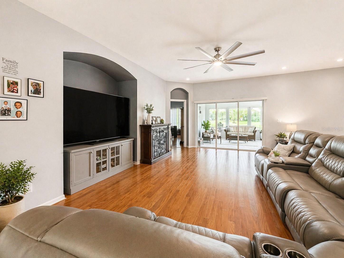 1314 EMERALD HILL WAY, VALRICO, FL, 33594