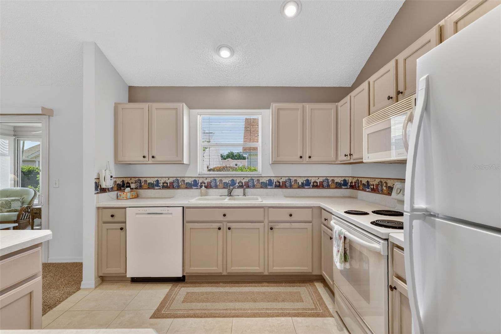 2430 MERIDA CIR, THE VILLAGES, FL, 32162