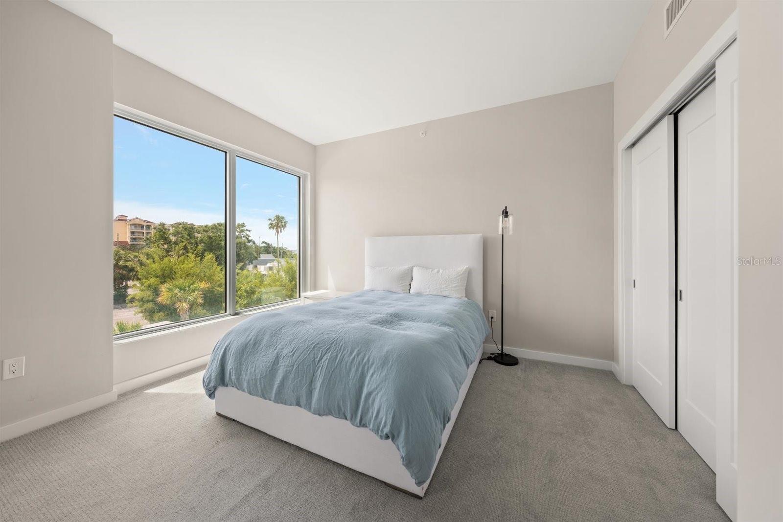 900 N OSCEOLA AVE #401, CLEARWATER, FL, 33755