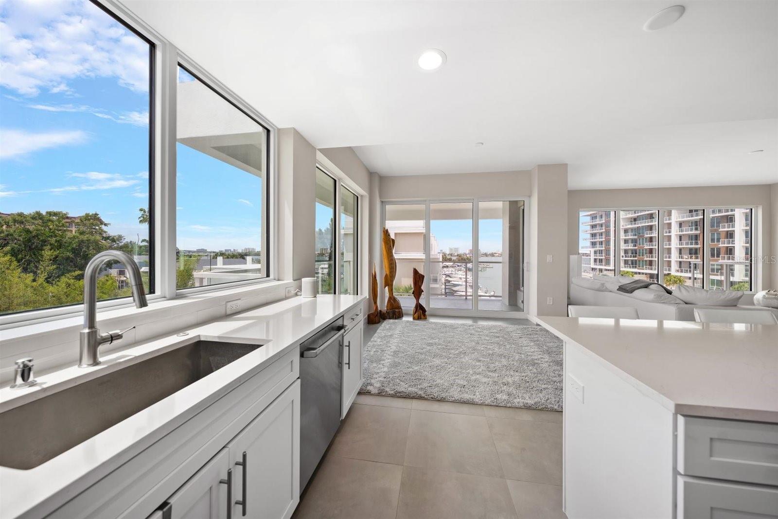 900 N OSCEOLA AVE #401, CLEARWATER, FL, 33755