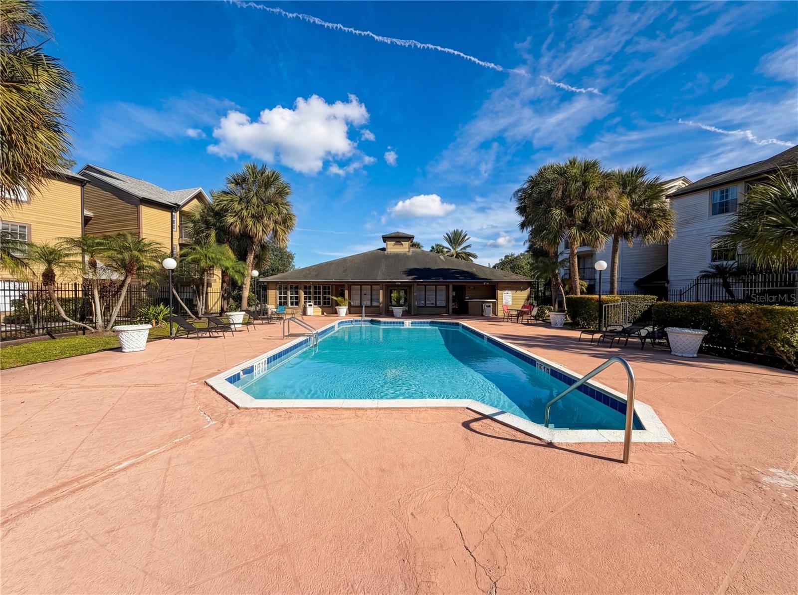 1948 LAKE ATRIUMS CIR #113, ORLANDO, FL, 32839