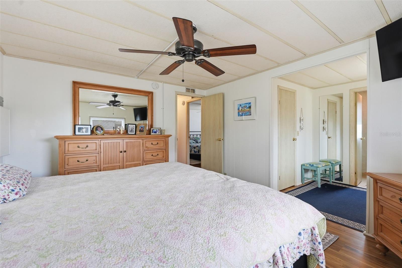 2049 MANOA DR, HOLIDAY, FL, 34691