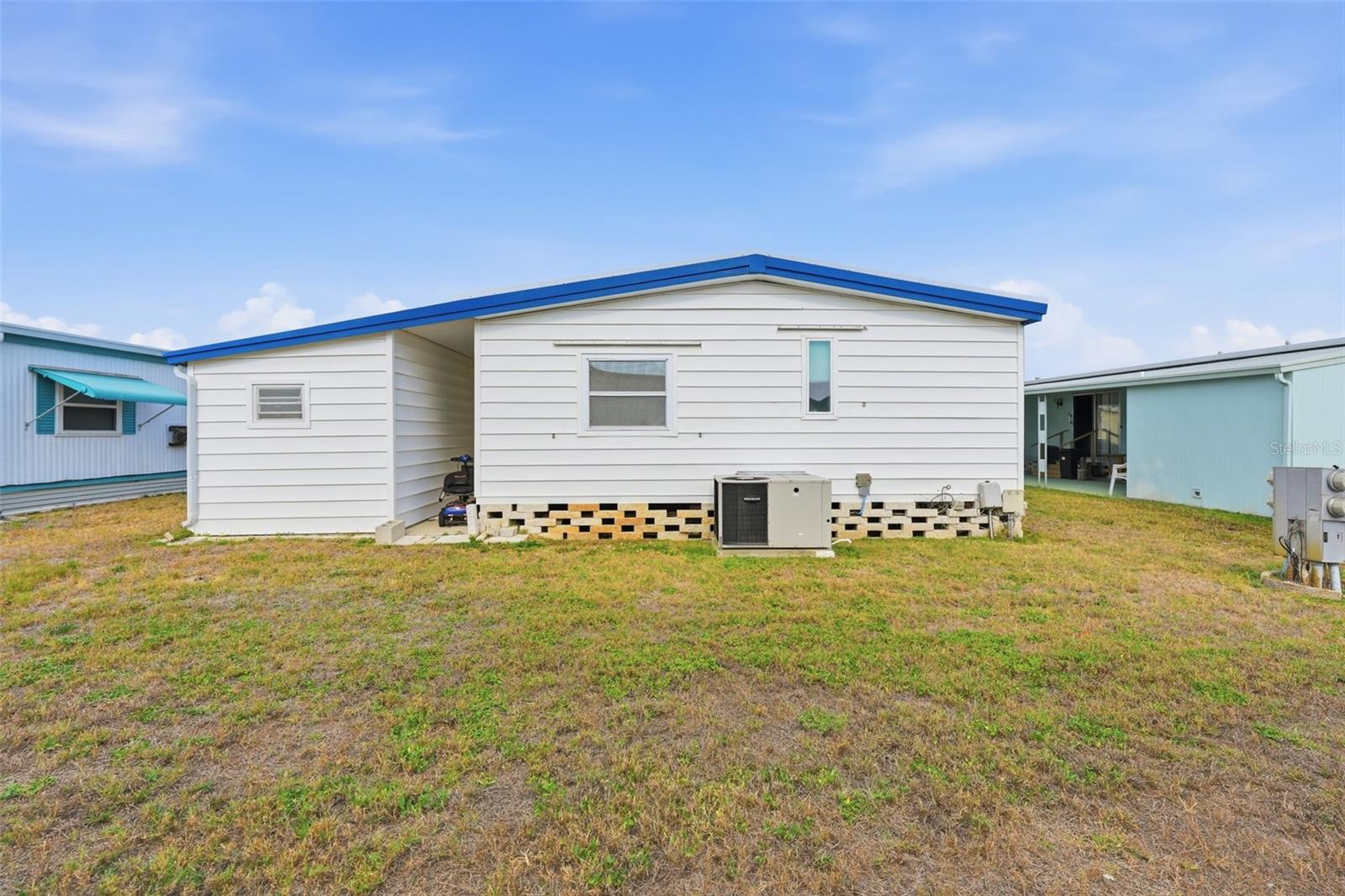 2049 MANOA DR, HOLIDAY, FL, 34691