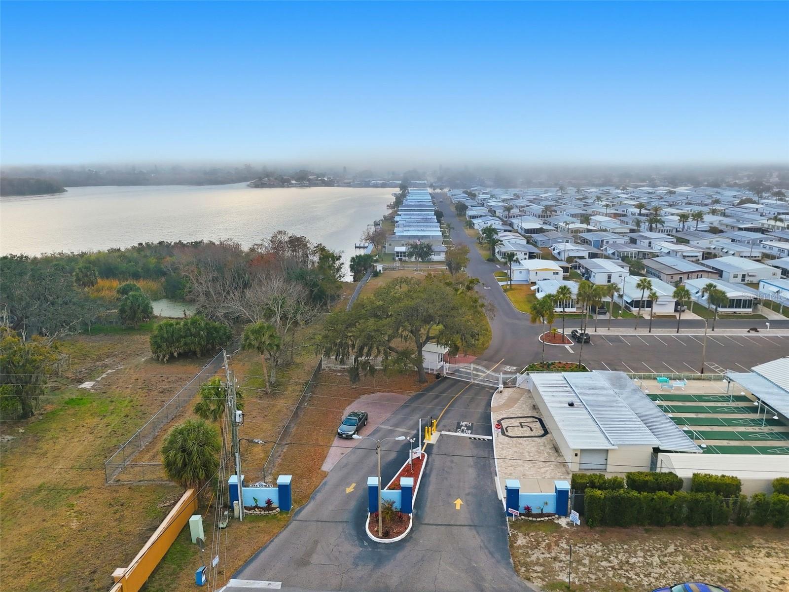 2049 MANOA DR, HOLIDAY, FL, 34691