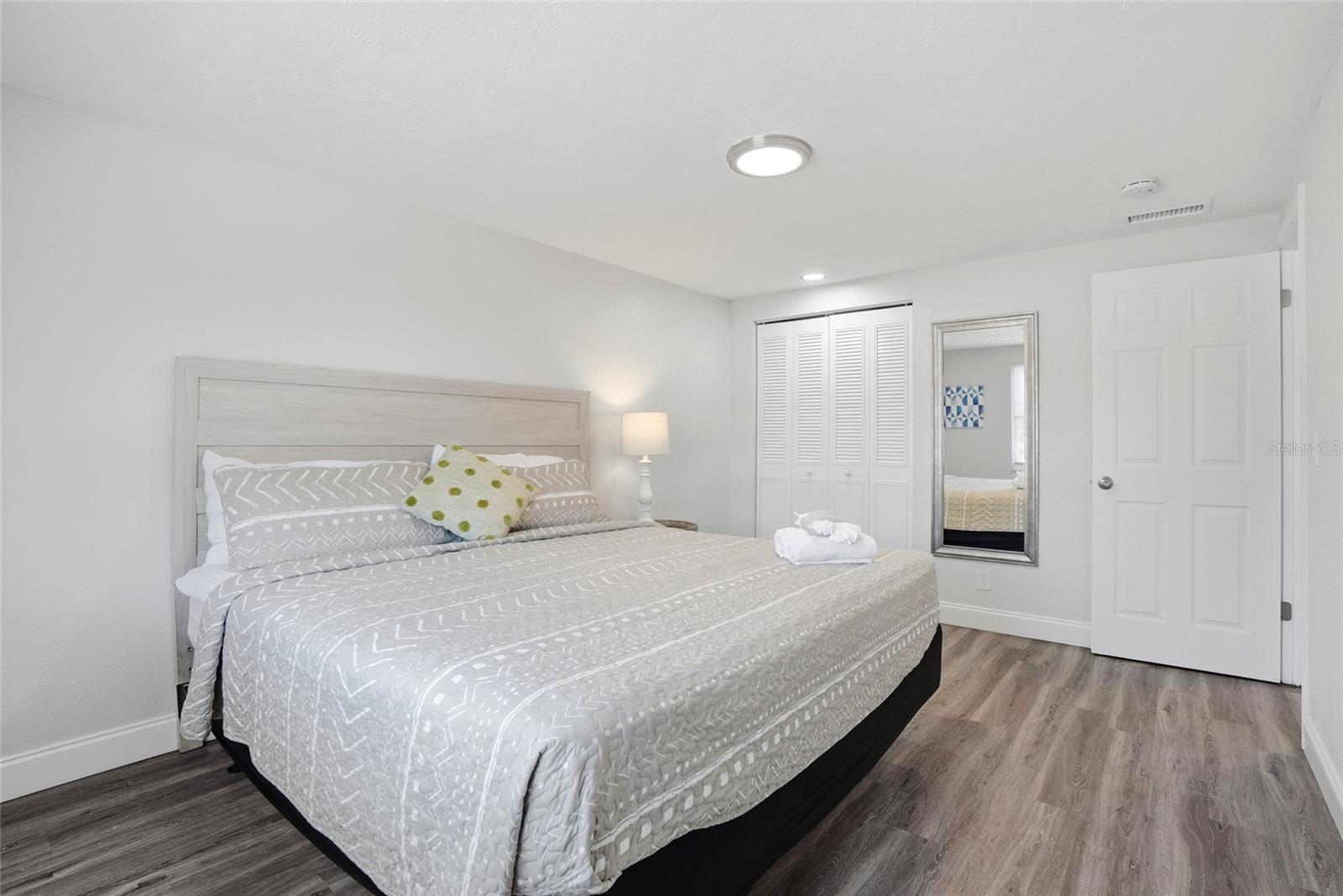 721 VILLAGE PL, BRANDON, FL, 33511