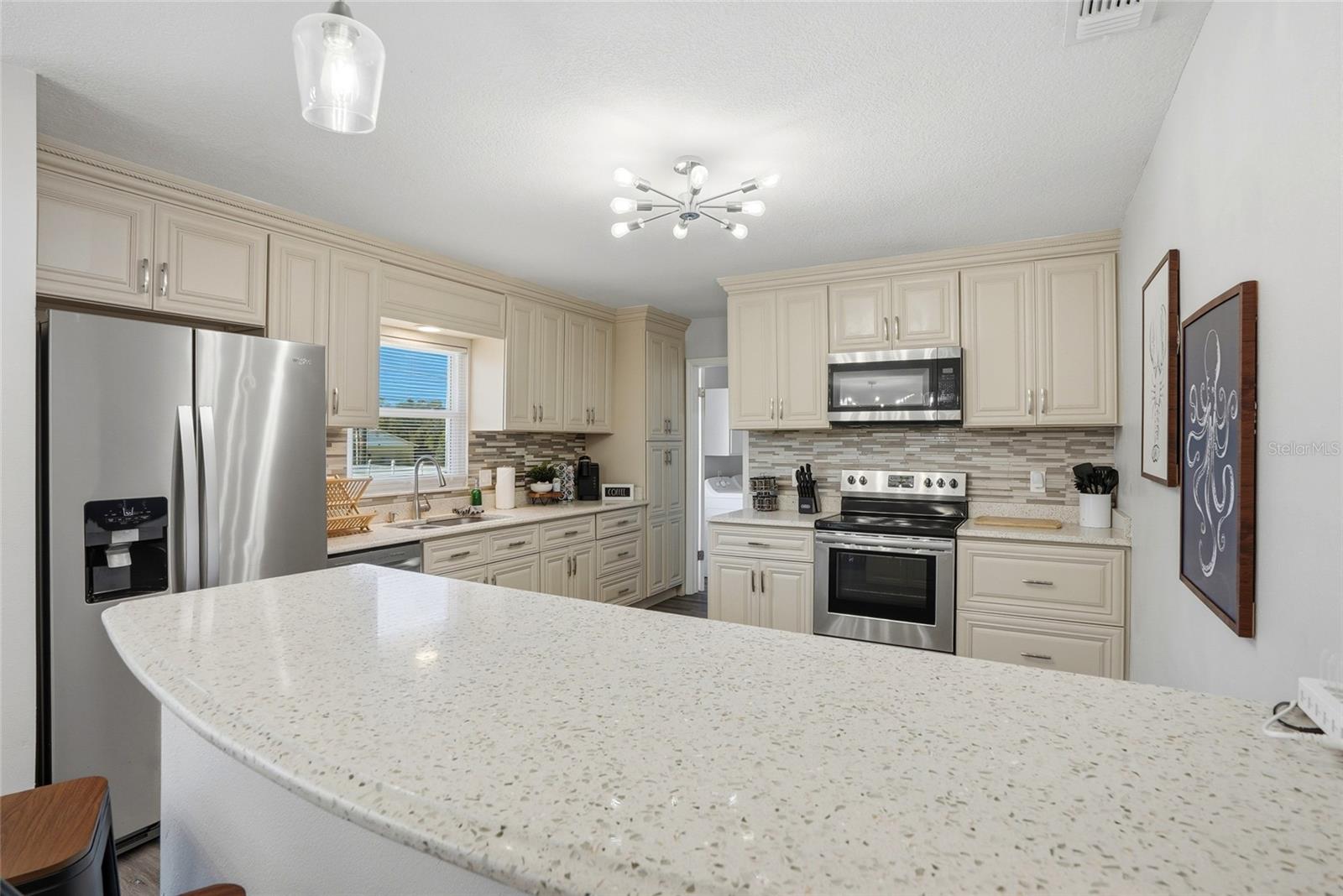 721 VILLAGE PL, BRANDON, FL, 33511