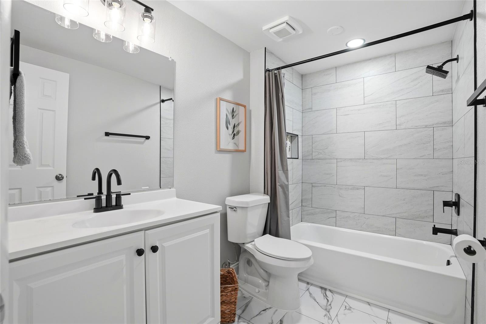 721 VILLAGE PL, BRANDON, FL, 33511