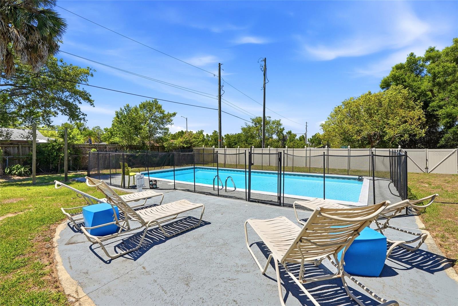 721 VILLAGE PL, BRANDON, FL, 33511