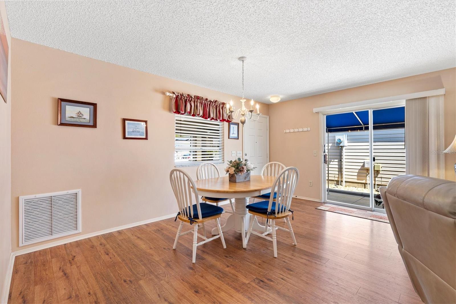 17449 SE 93RD VINE AVE, THE VILLAGES, FL, 32162