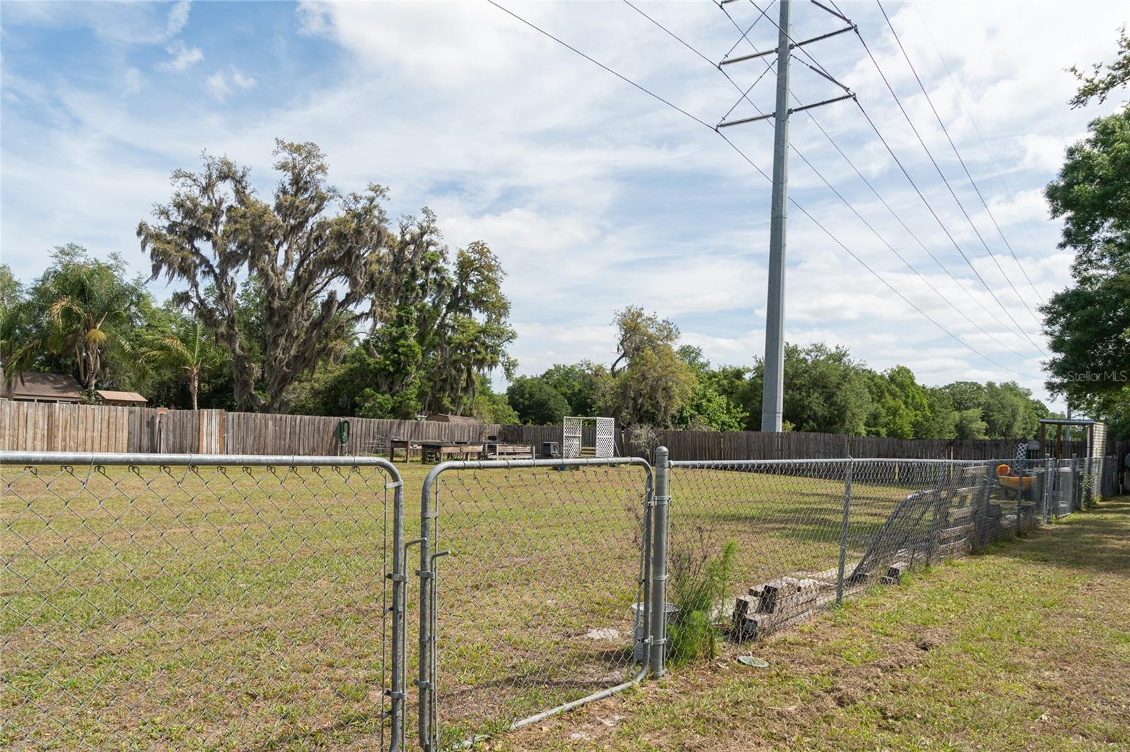 31919 HEDGEROW DR, WESLEY CHAPEL, FL, 33543