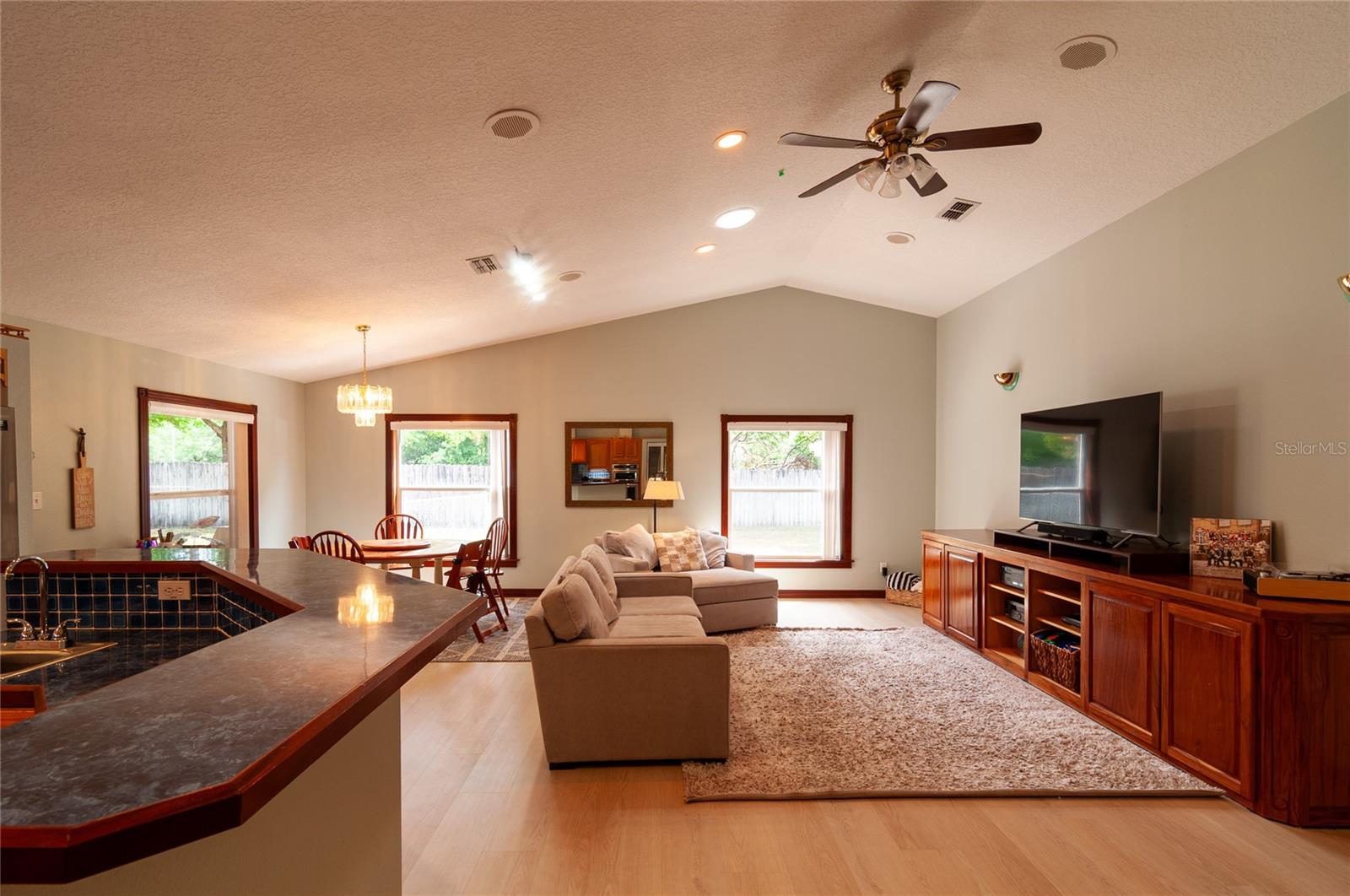 31919 HEDGEROW DR, WESLEY CHAPEL, FL, 33543