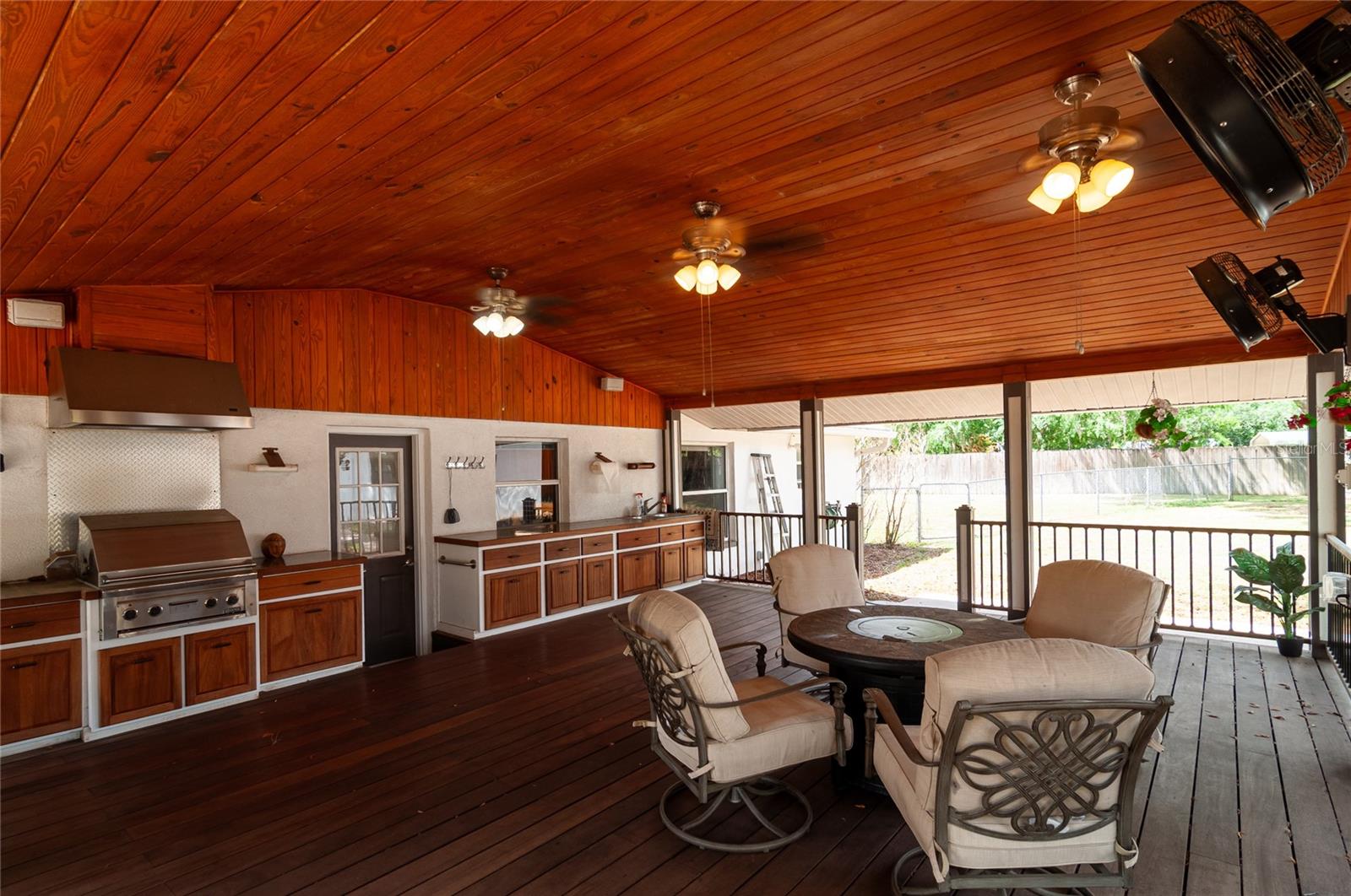 31919 HEDGEROW DR, WESLEY CHAPEL, FL, 33543