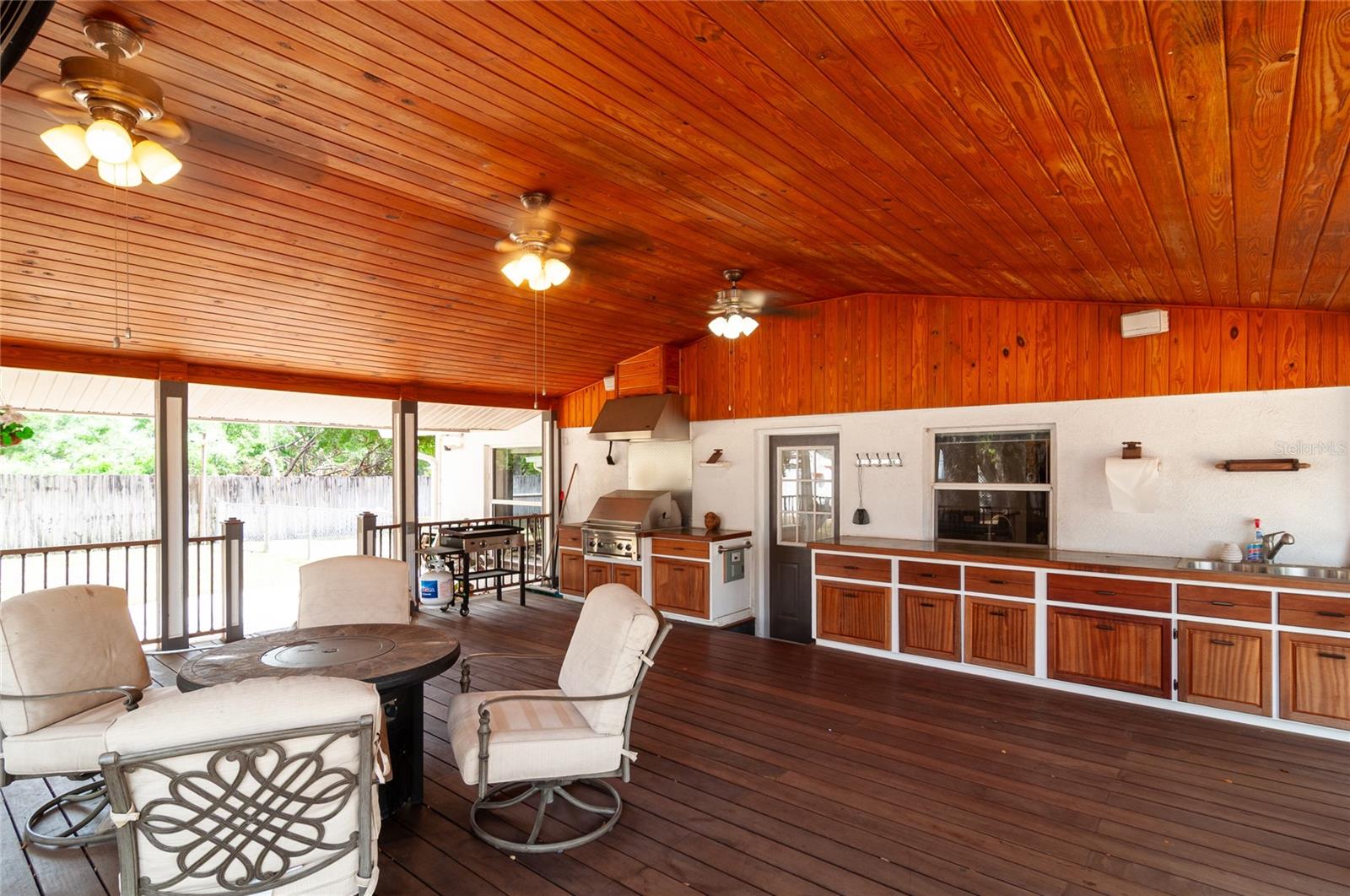 31919 HEDGEROW DR, WESLEY CHAPEL, FL, 33543