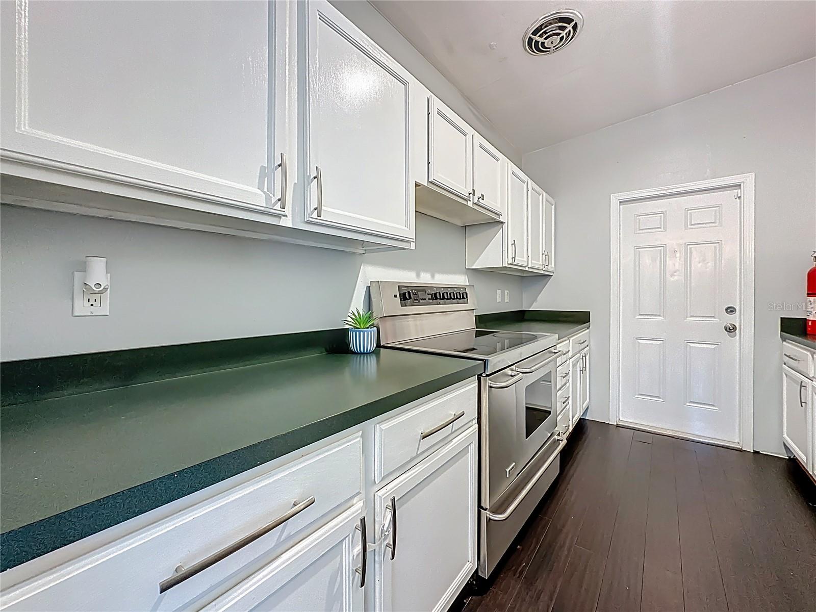 7615 MAYAPPLE RD, JACKSONVILLE, FL, 32211