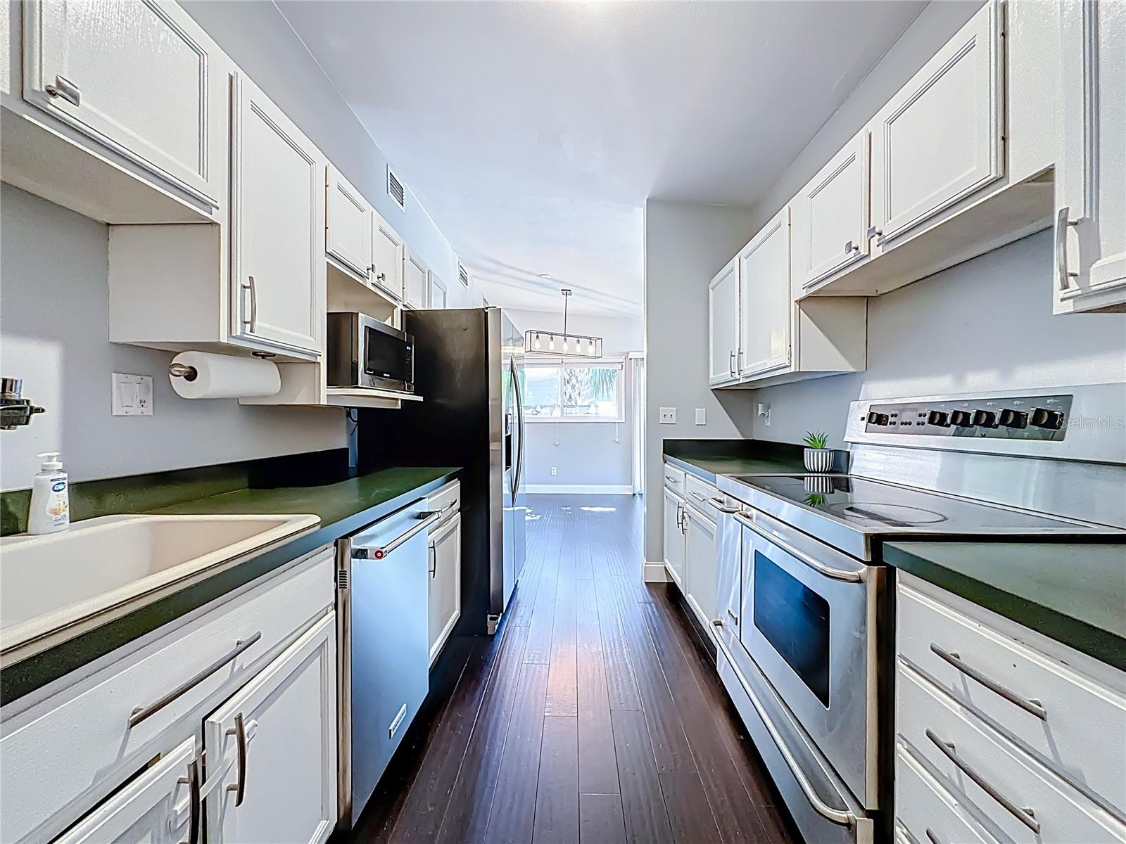 7615 MAYAPPLE RD, JACKSONVILLE, FL, 32211