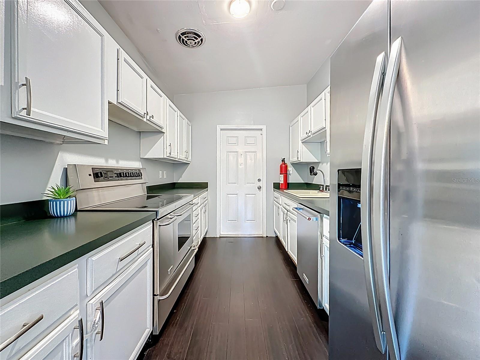 7615 MAYAPPLE RD, JACKSONVILLE, FL, 32211