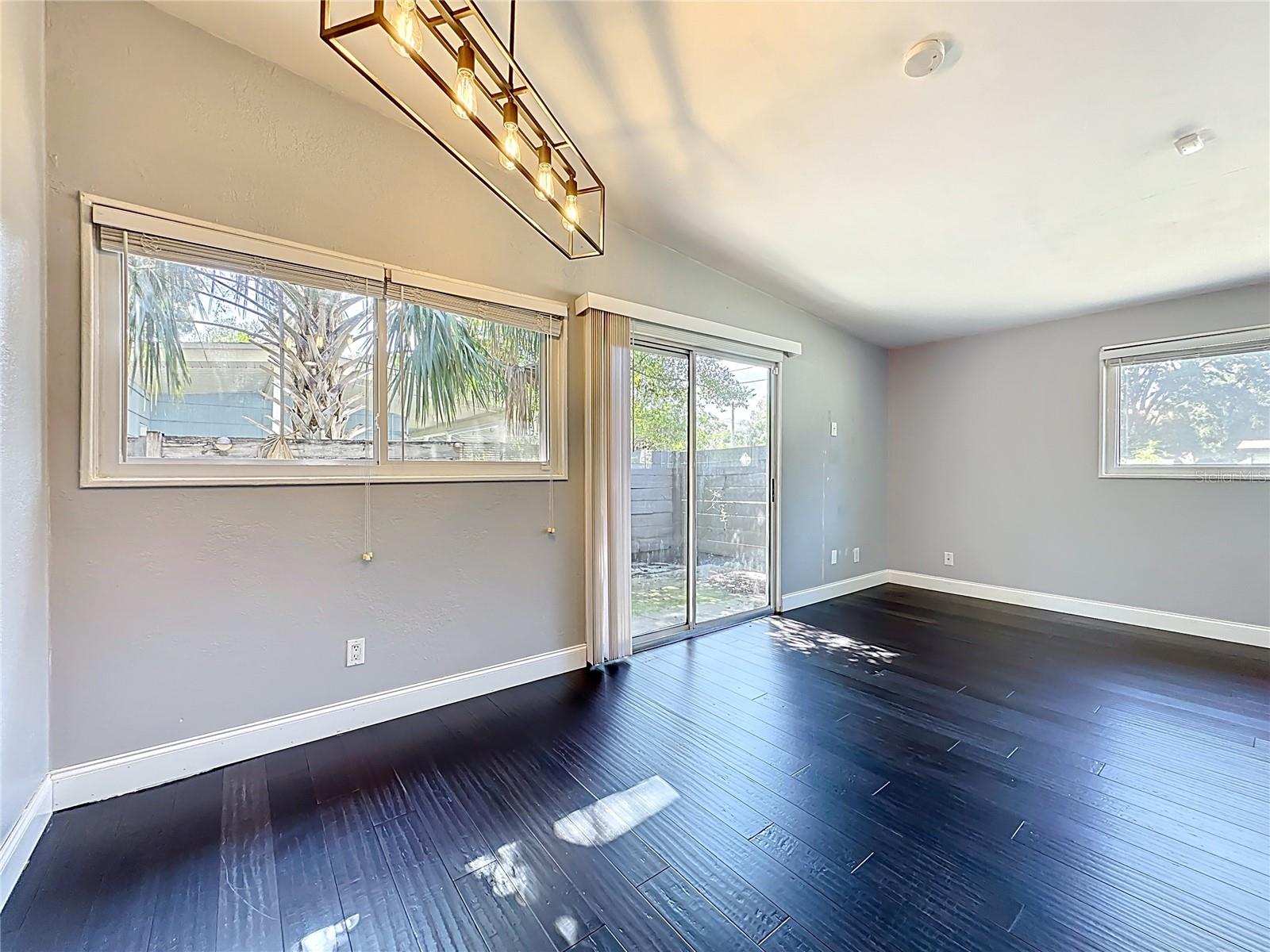 7615 MAYAPPLE RD, JACKSONVILLE, FL, 32211