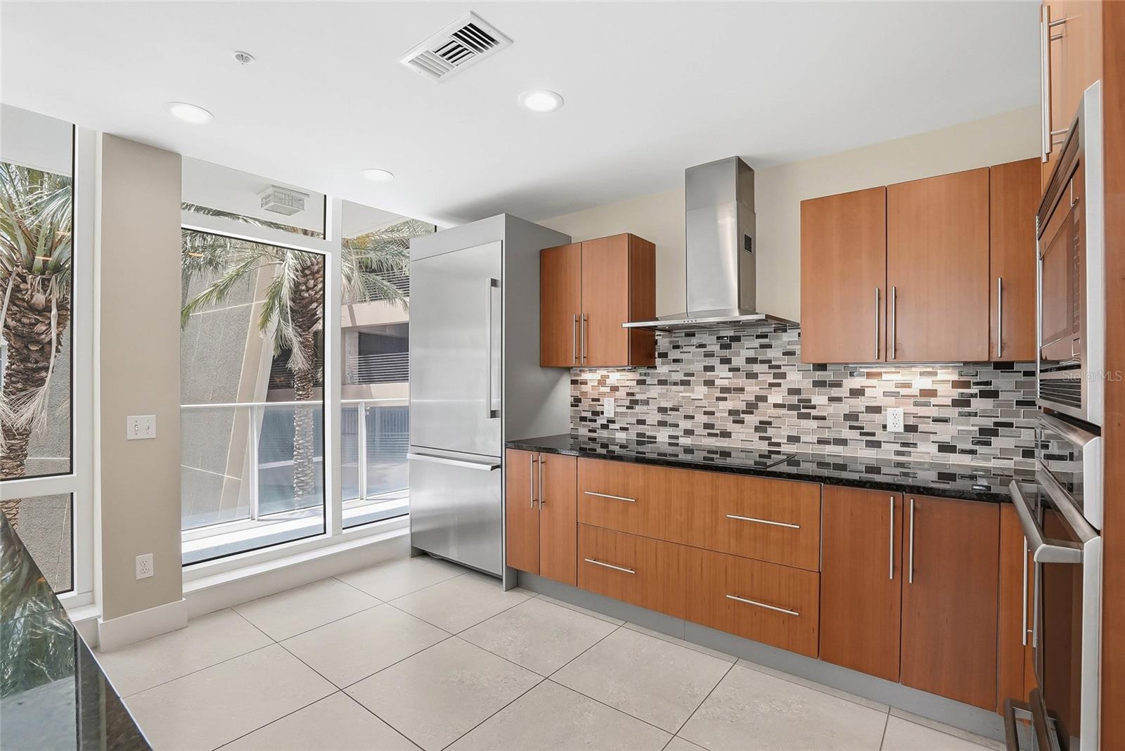 175 1ST ST S #303, ST PETERSBURG, FL, 33701