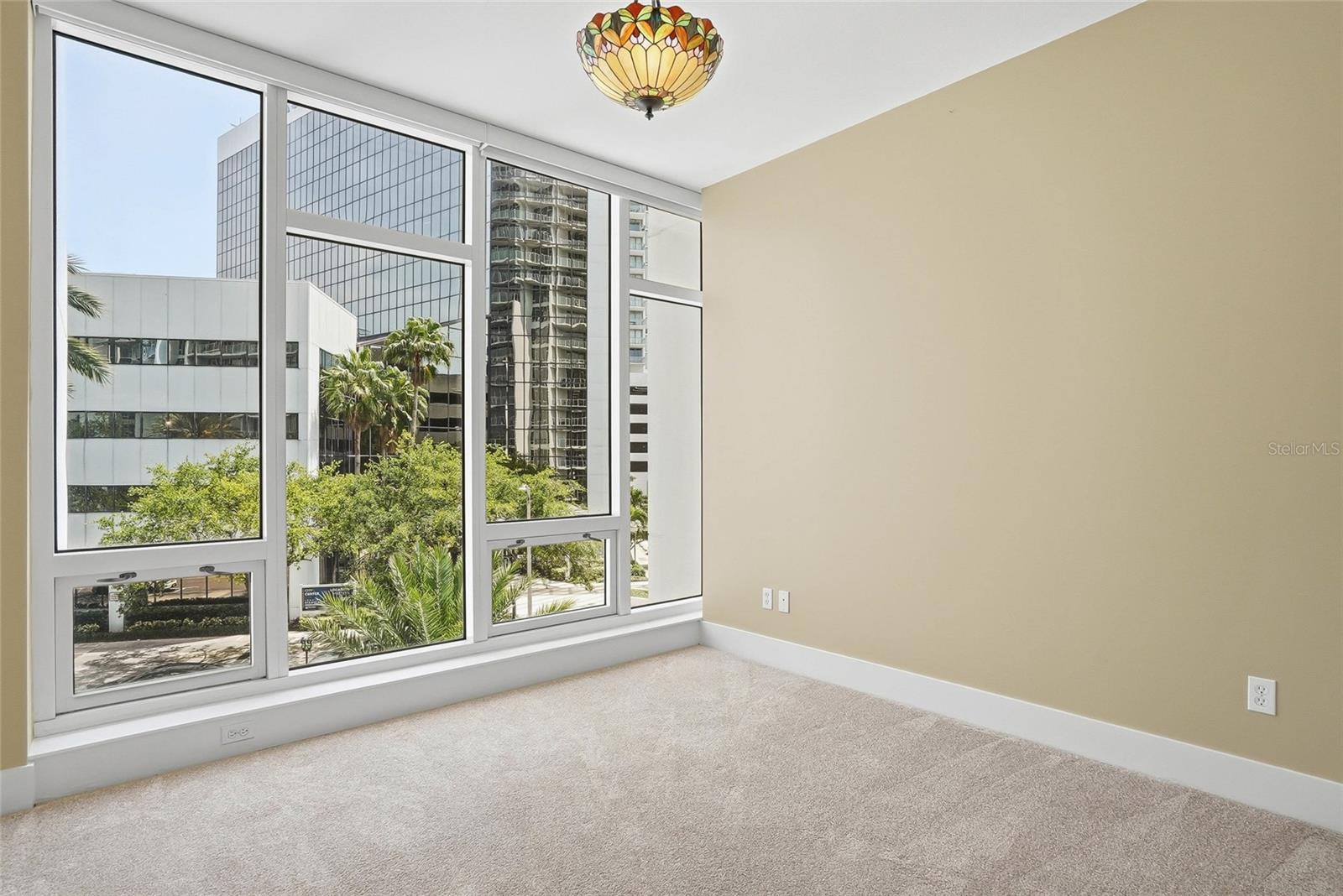 175 1ST ST S #303, ST PETERSBURG, FL, 33701