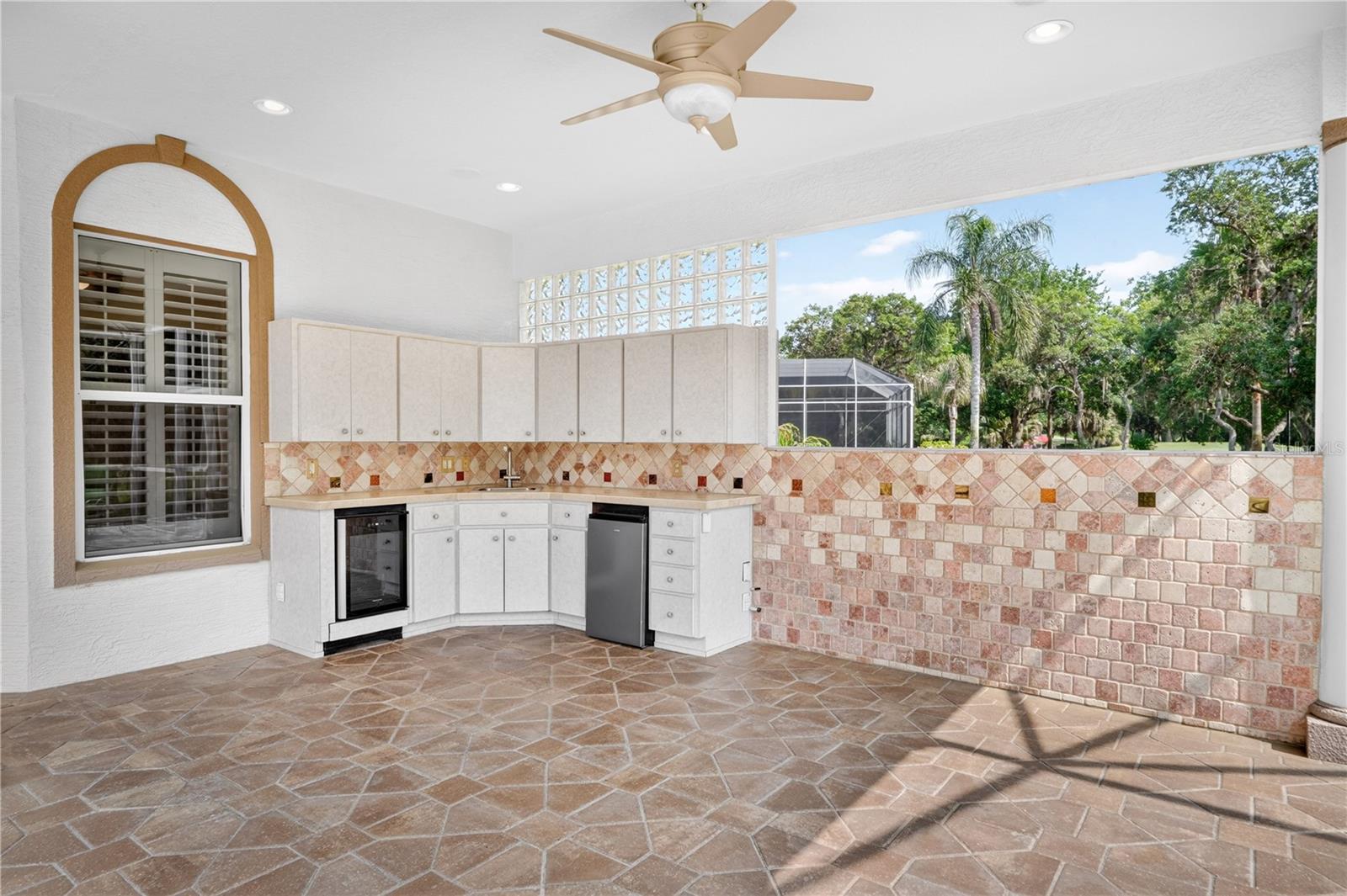 1418 DOLPH CIR, ORMOND BEACH, FL, 32174