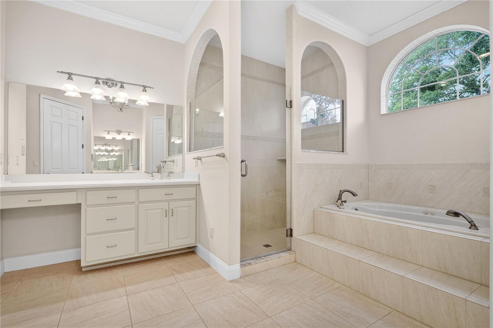 1418 DOLPH CIR, ORMOND BEACH, FL, 32174