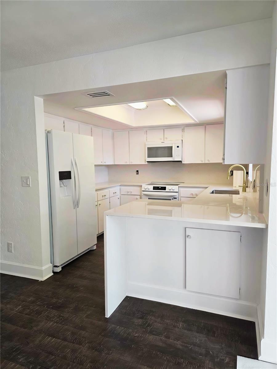 5210 DR MARTIN LUTHER KING JR ST N ST, ST PETERSBURG, FL, 33703