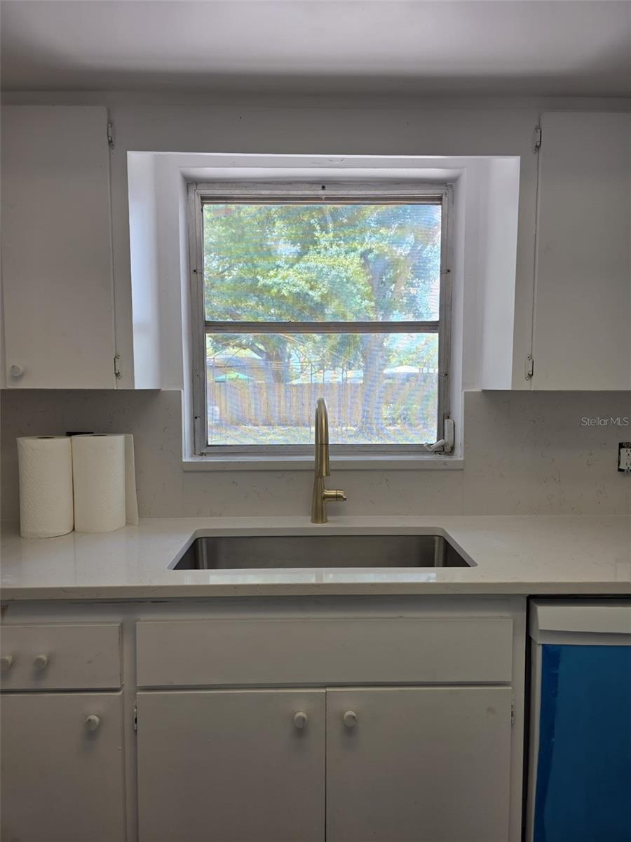 5210 DR MARTIN LUTHER KING JR ST N ST, ST PETERSBURG, FL, 33703