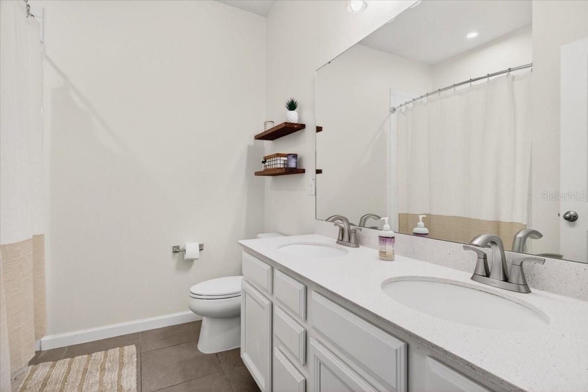 8717 CORKSCREW XING, PARRISH, FL, 34219