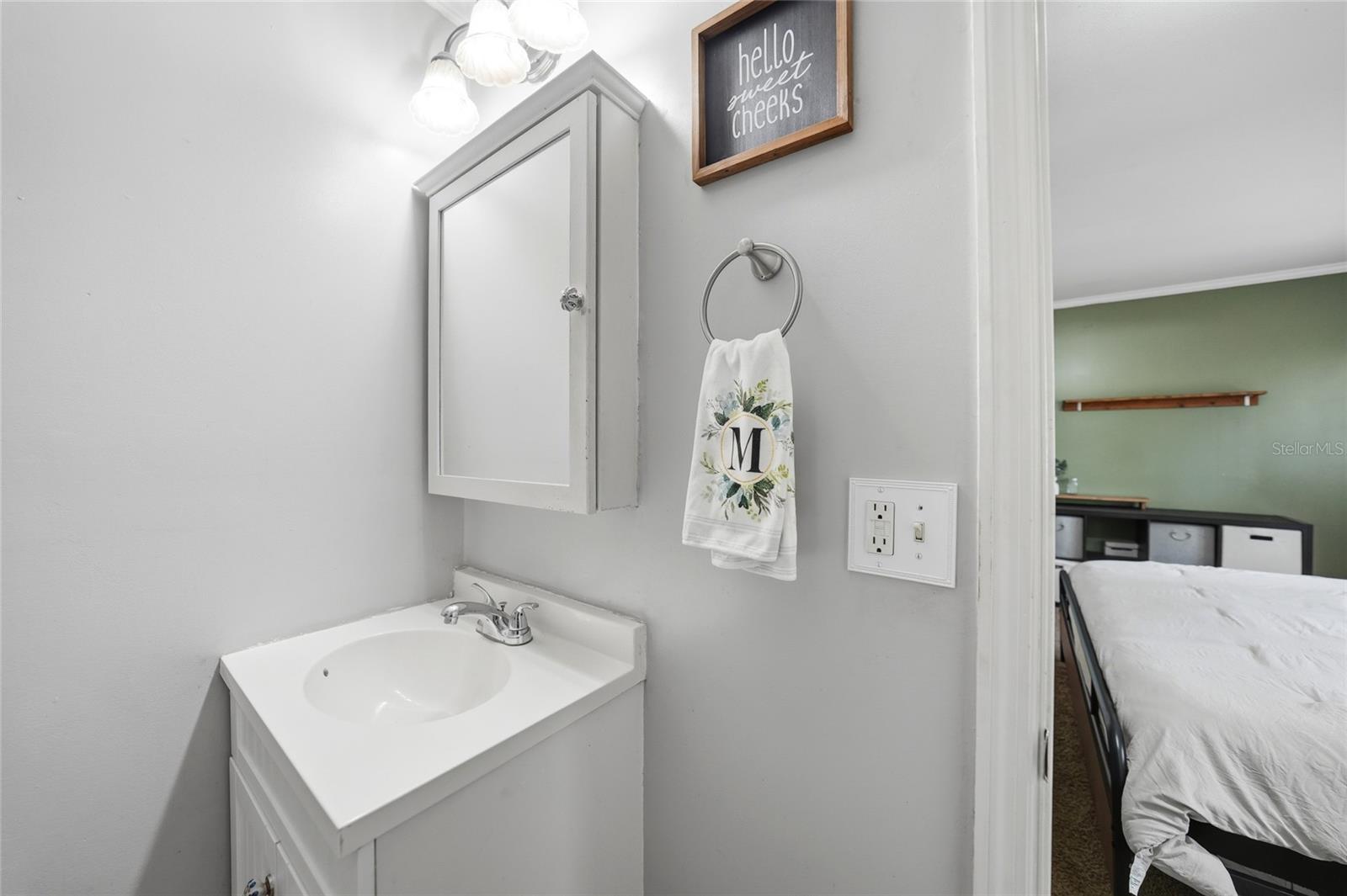 2403 SE POINTER AVE, ARCADIA, FL, 34266