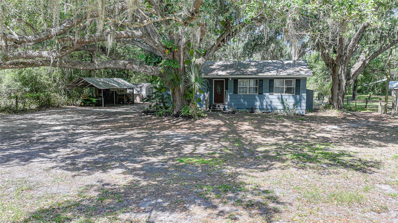 2403 SE POINTER AVE, ARCADIA, FL, 34266