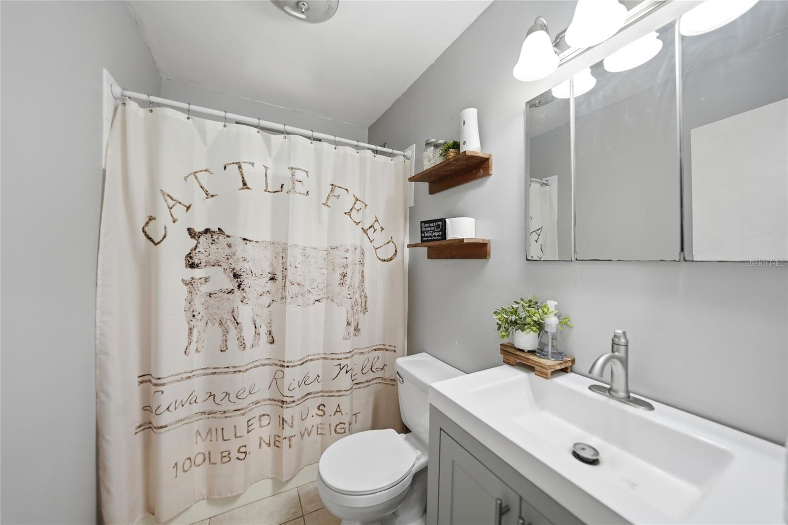 2403 SE POINTER AVE, ARCADIA, FL, 34266