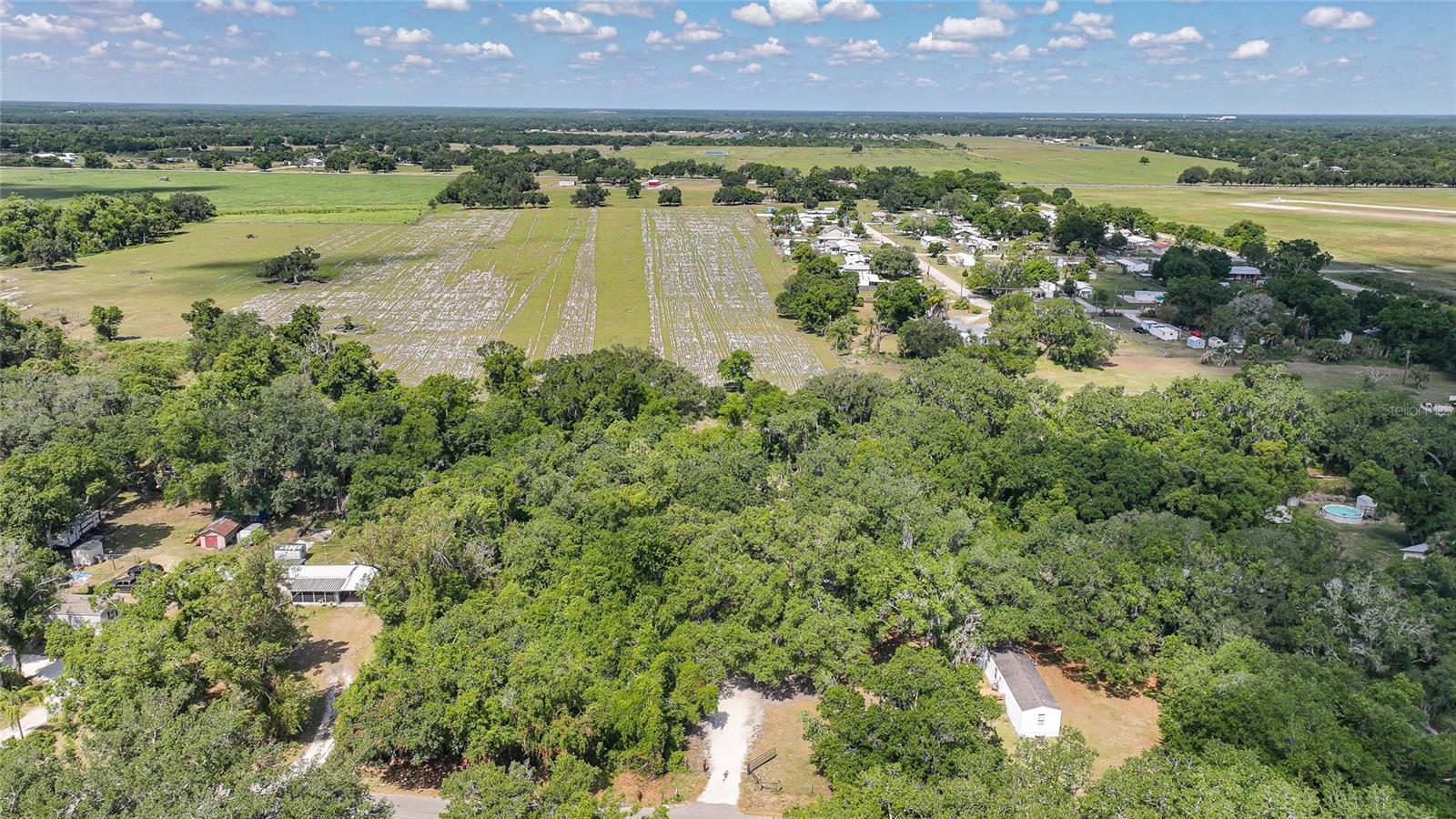 2403 SE POINTER AVE, ARCADIA, FL, 34266