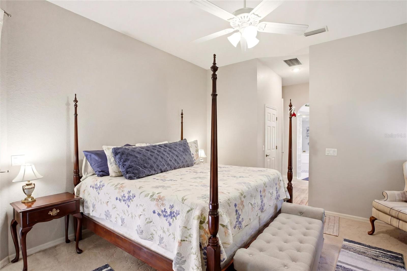 500 SUFFOLK CIR CIR, NOKOMIS, FL, 34275