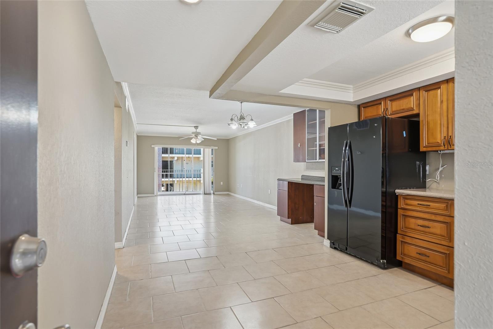 2220 STICKNEY POINT RD #520, SARASOTA, FL, 34231