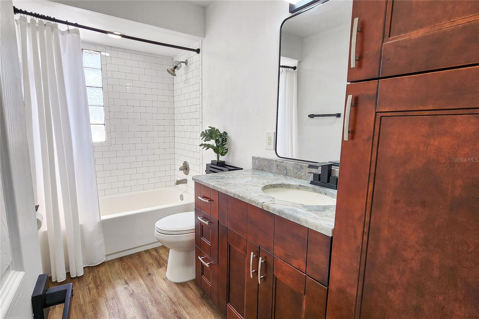 16169 GARDENDALE DR, TAMPA, FL, 33624