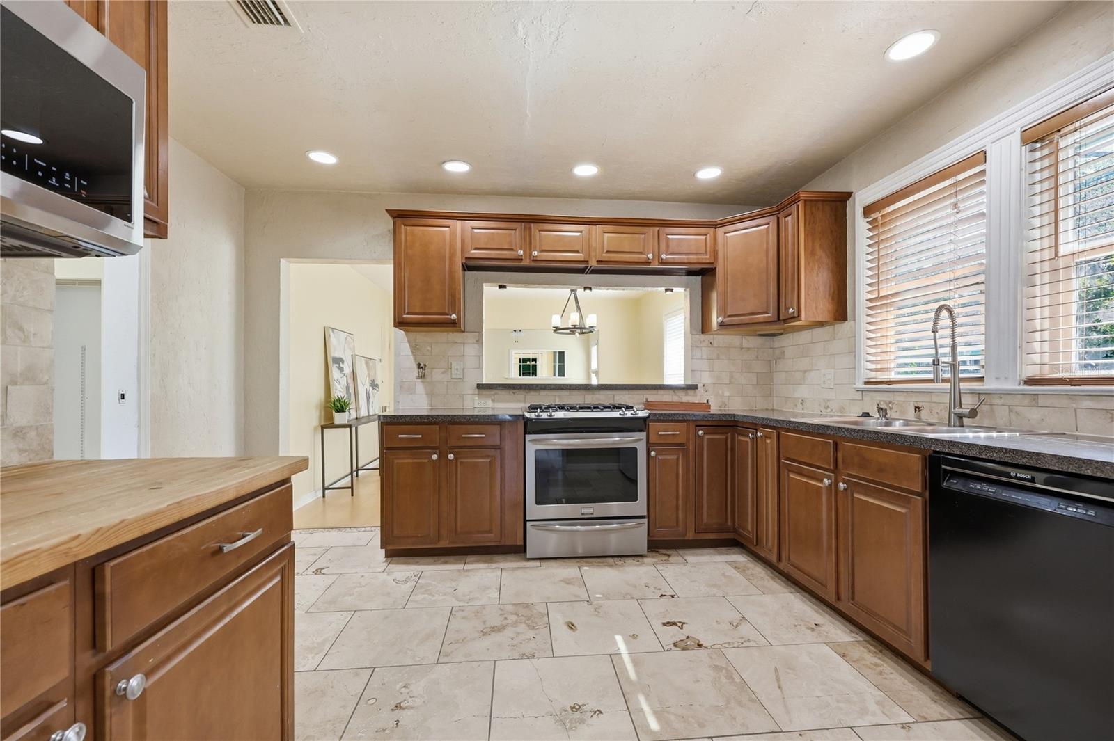 1017 NW 31ST AVE, GAINESVILLE, FL, 32609