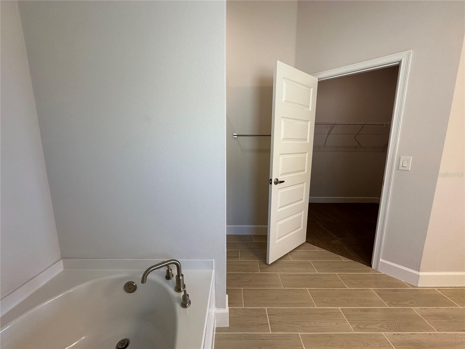 12535 NE 48TH TER, OXFORD, FL, 34484