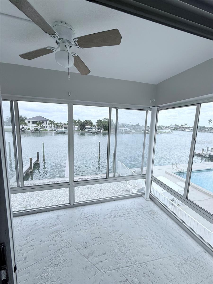 11705 3RD ST E #8, TREASURE ISLAND, FL, 33706