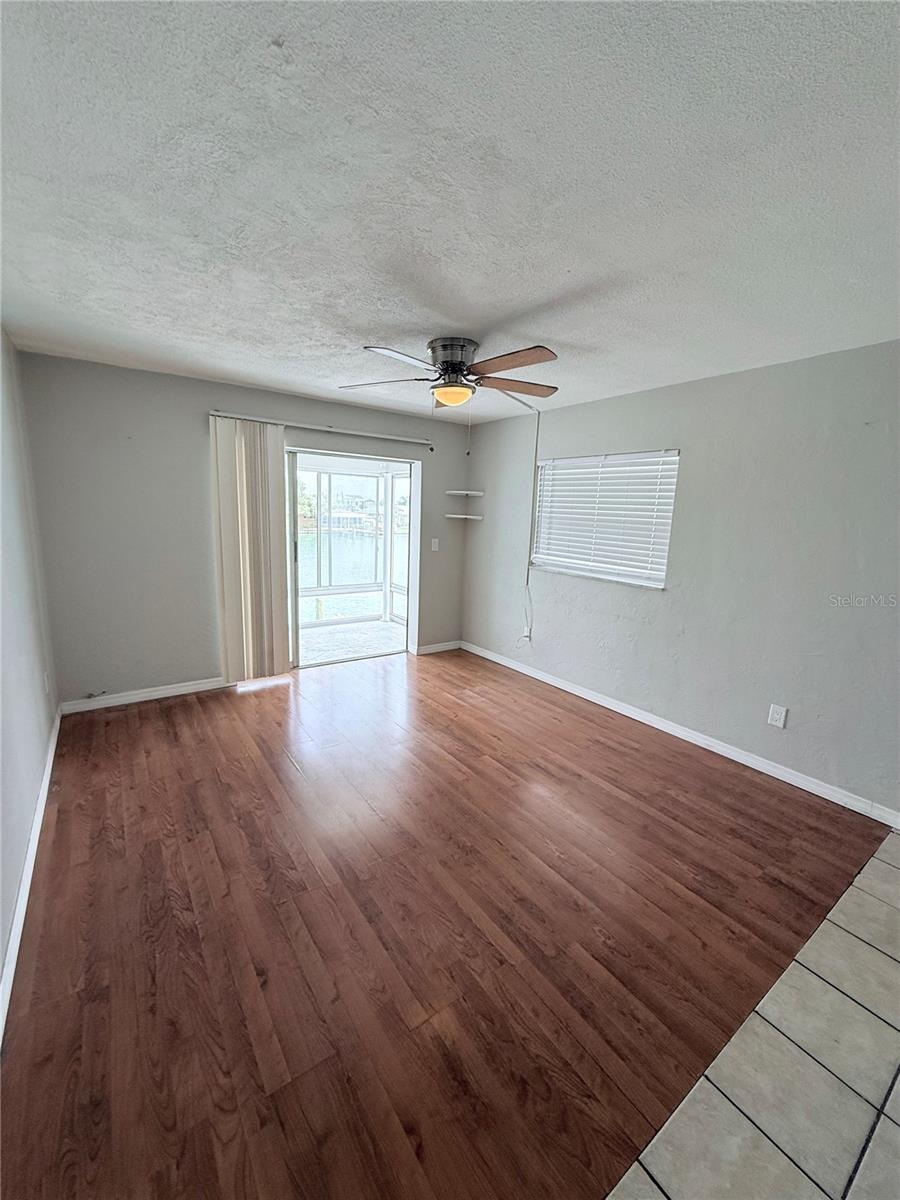 11705 3RD ST E #8, TREASURE ISLAND, FL, 33706