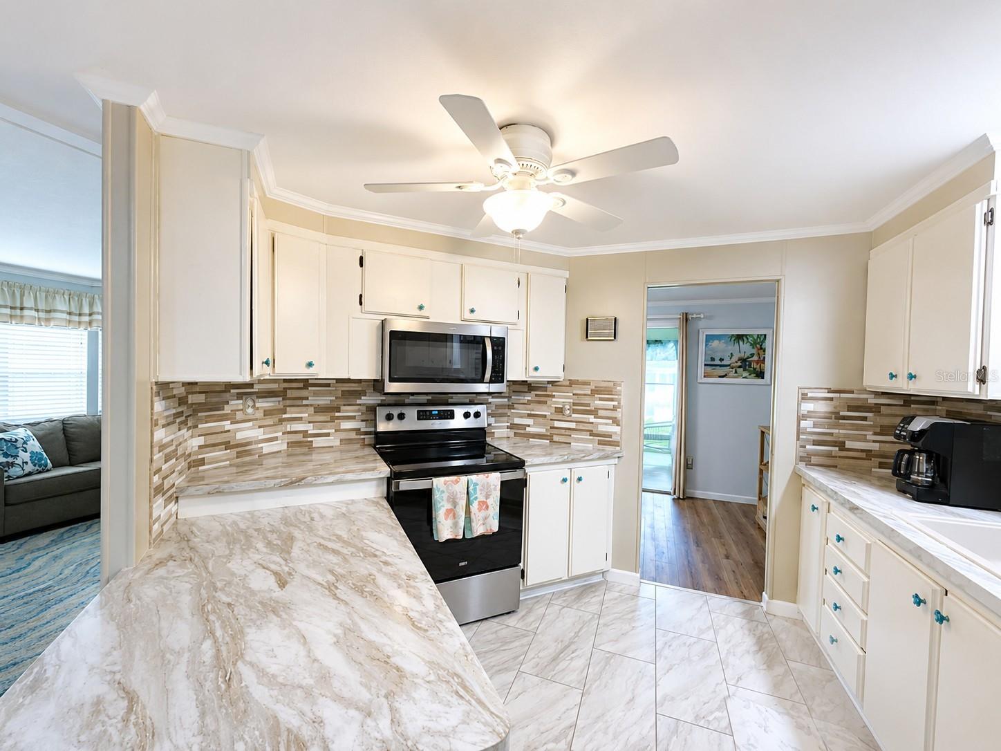 216 MARTINIQUE RD, NORTH PORT, FL, 34287